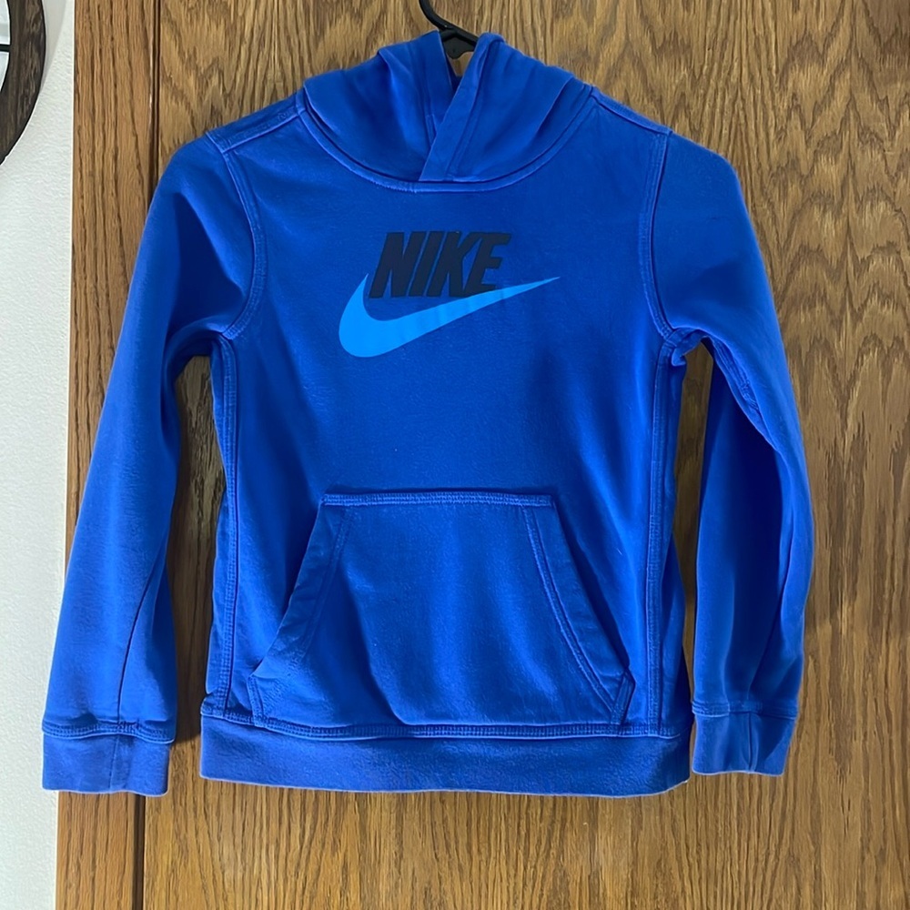 Nike Boys Sportswear Hoodie Small